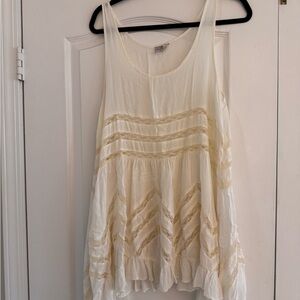 Elegant Cream and Gold Women's Top